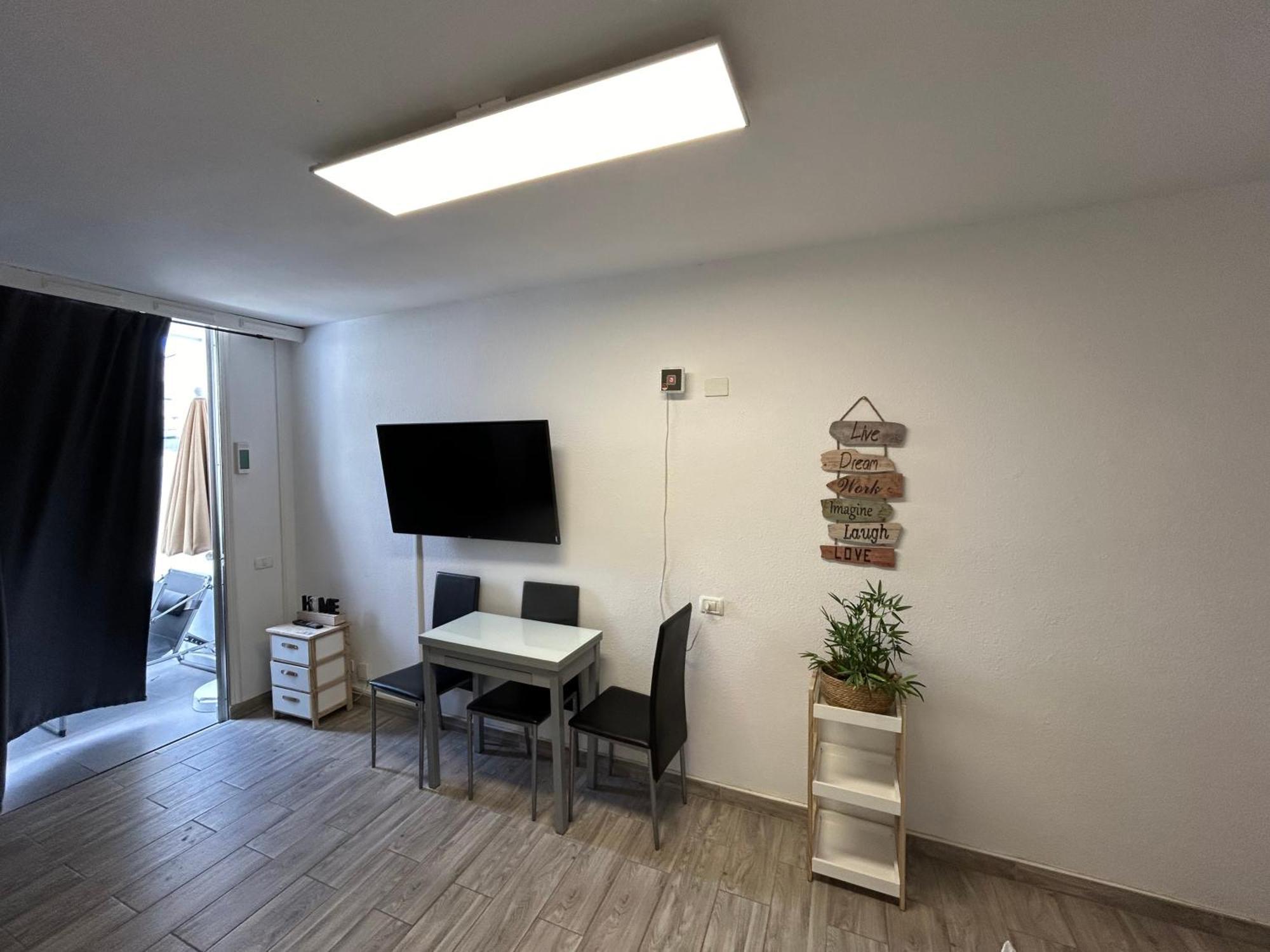Sunny Apt With Terrace Coastal Area South Arona Arona  Exteriör bild