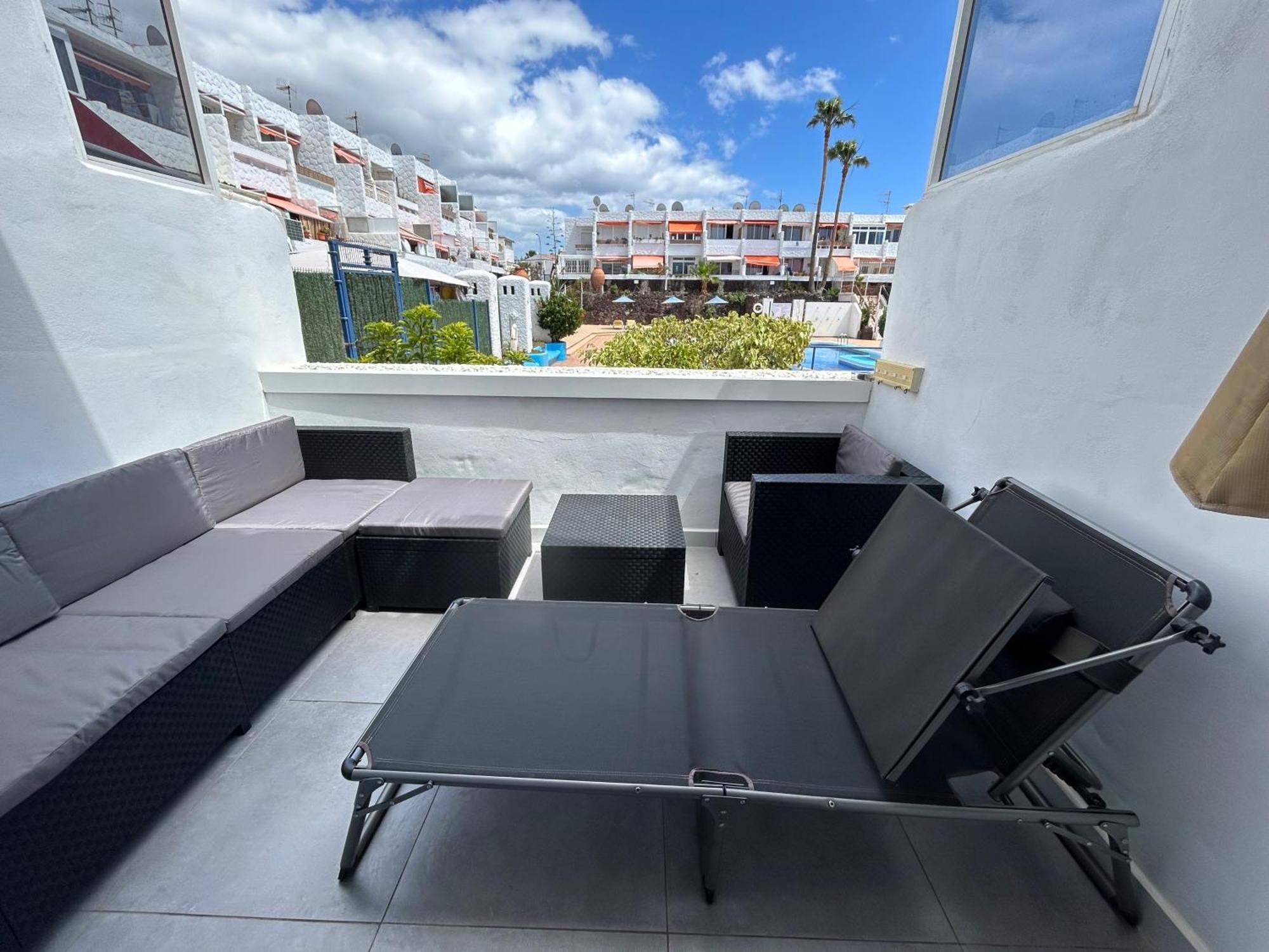 Sunny Apt With Terrace Coastal Area South Arona Arona  Exteriör bild
